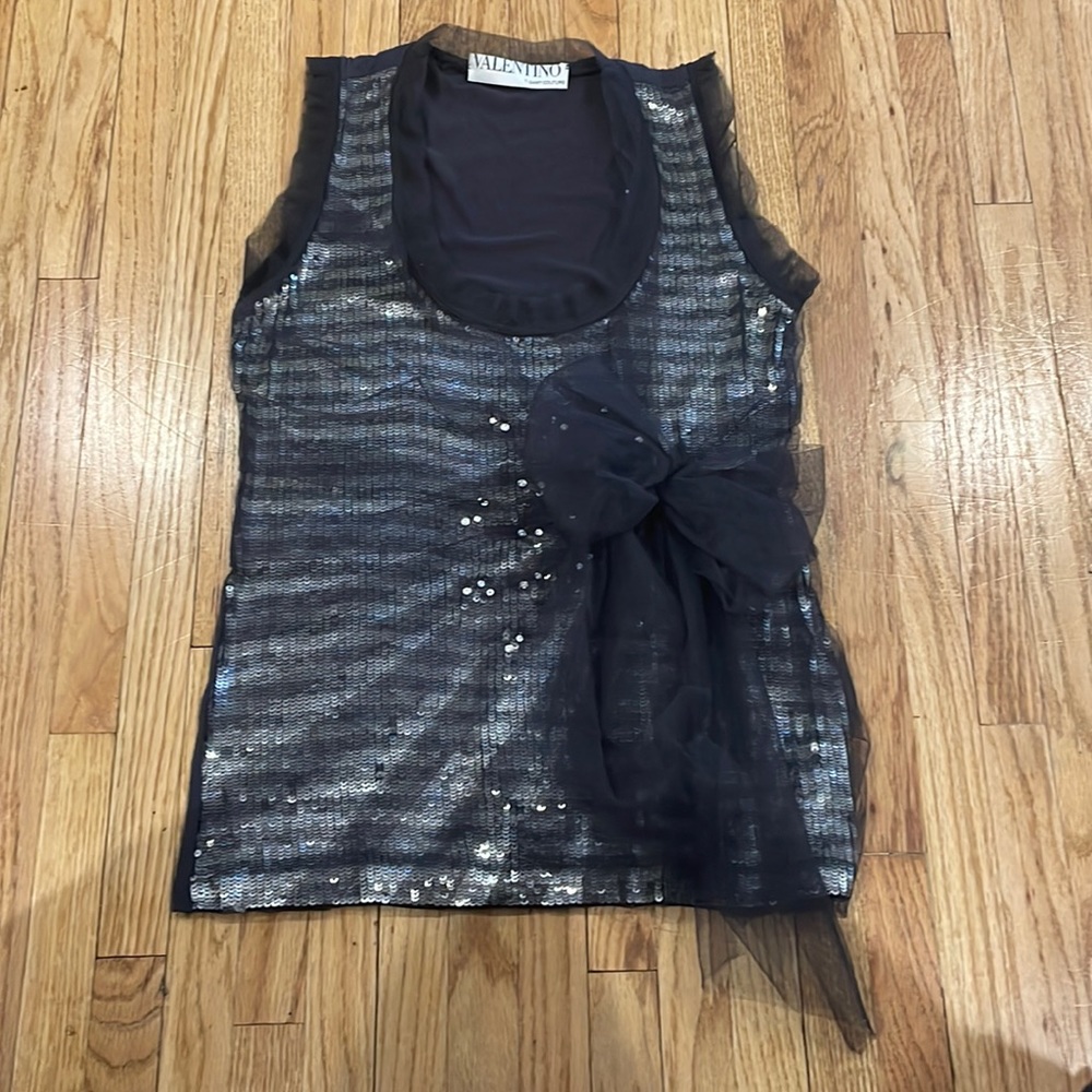 vintage Valentino perfect condition